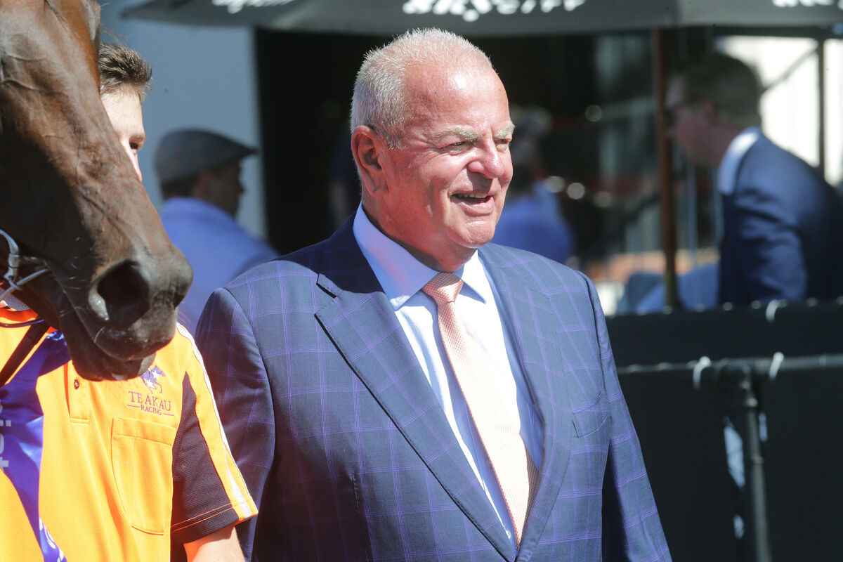 Ellis Honoured by Hall of Fame - Raceform
