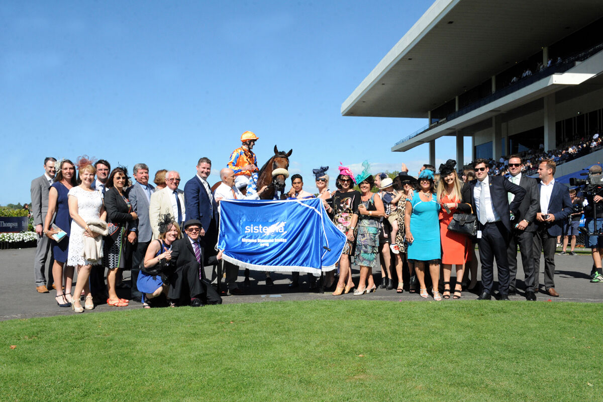 Heroic Valour Chases Group 1 Double