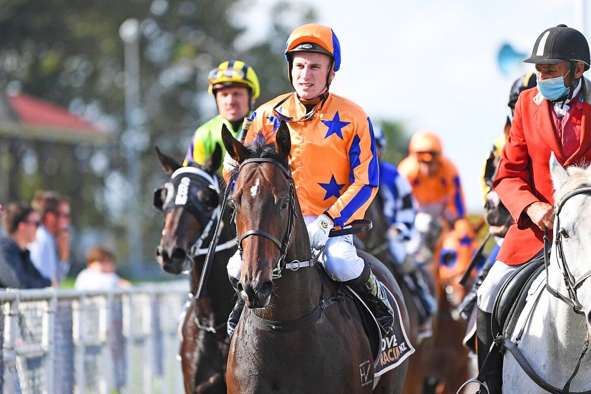 Maven Belle in Dramatic Group 1 Triumph