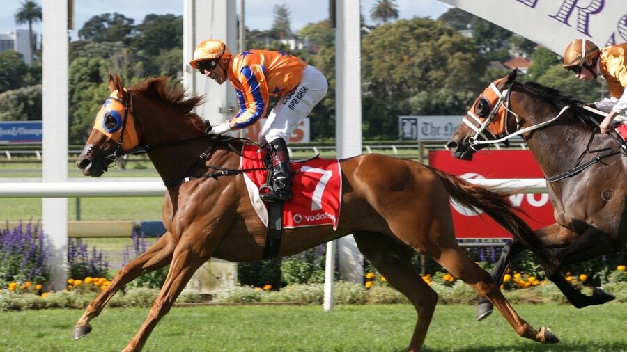 Gingernuts May Tee Off at Home