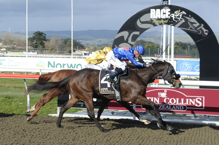 Awapuni Winning Quartet - Redsheis