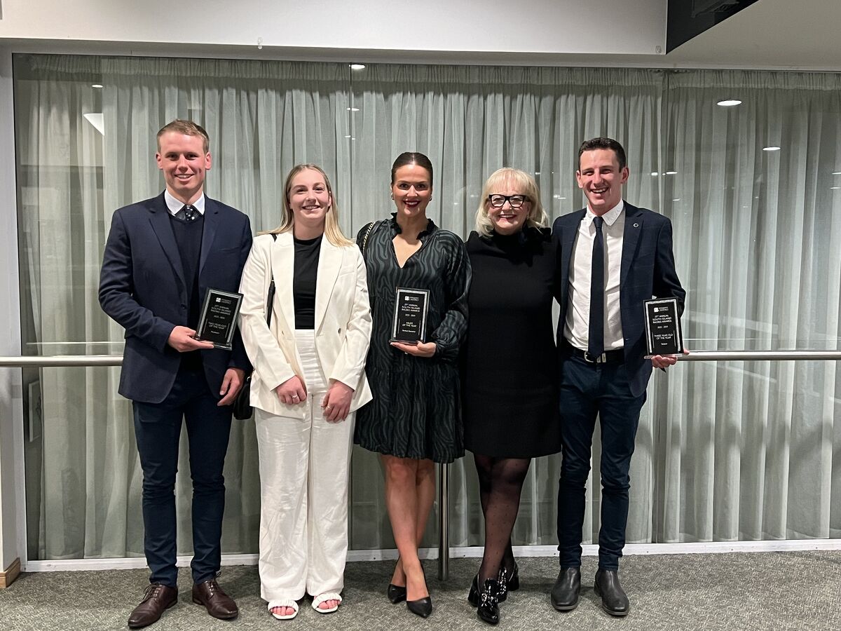 Te Akau Horses Honoured at SI Racing Awards
