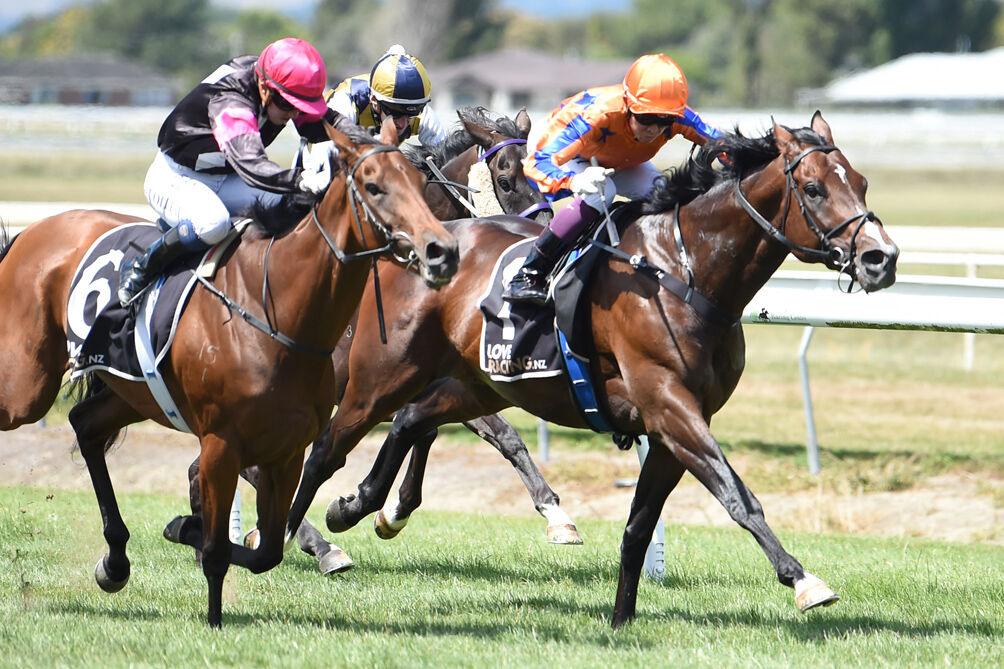 Te Akau Caliburn Wins on NZ Soil